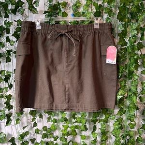 Arula Olive Skirt